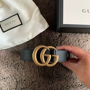 Gucci Leather belt with Double G buckle